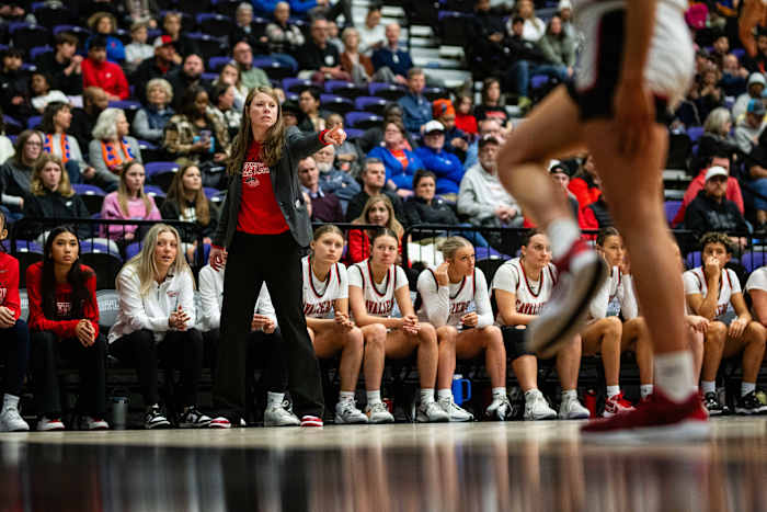 Clackamas Jesuit 6A Oregon girls basketball quarterfinal 2024 Naji Saker-25